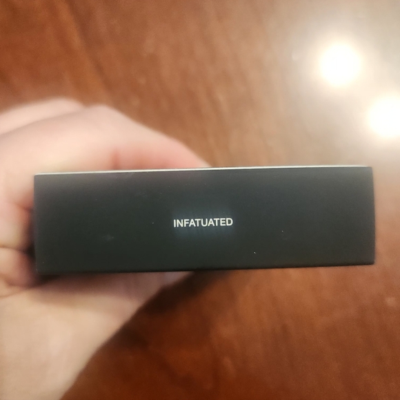 NARS Blush - Infatuated - Picture 2 of 4